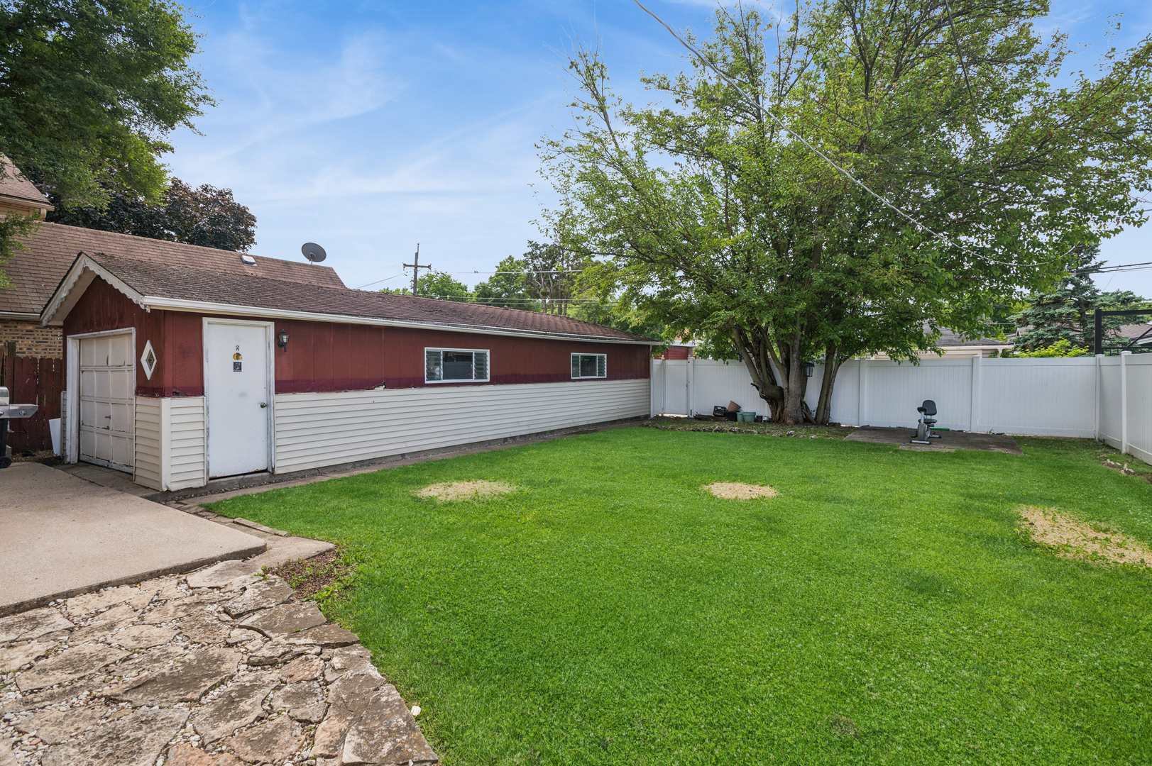 2534 Maple Street, River Grove, IL 60171