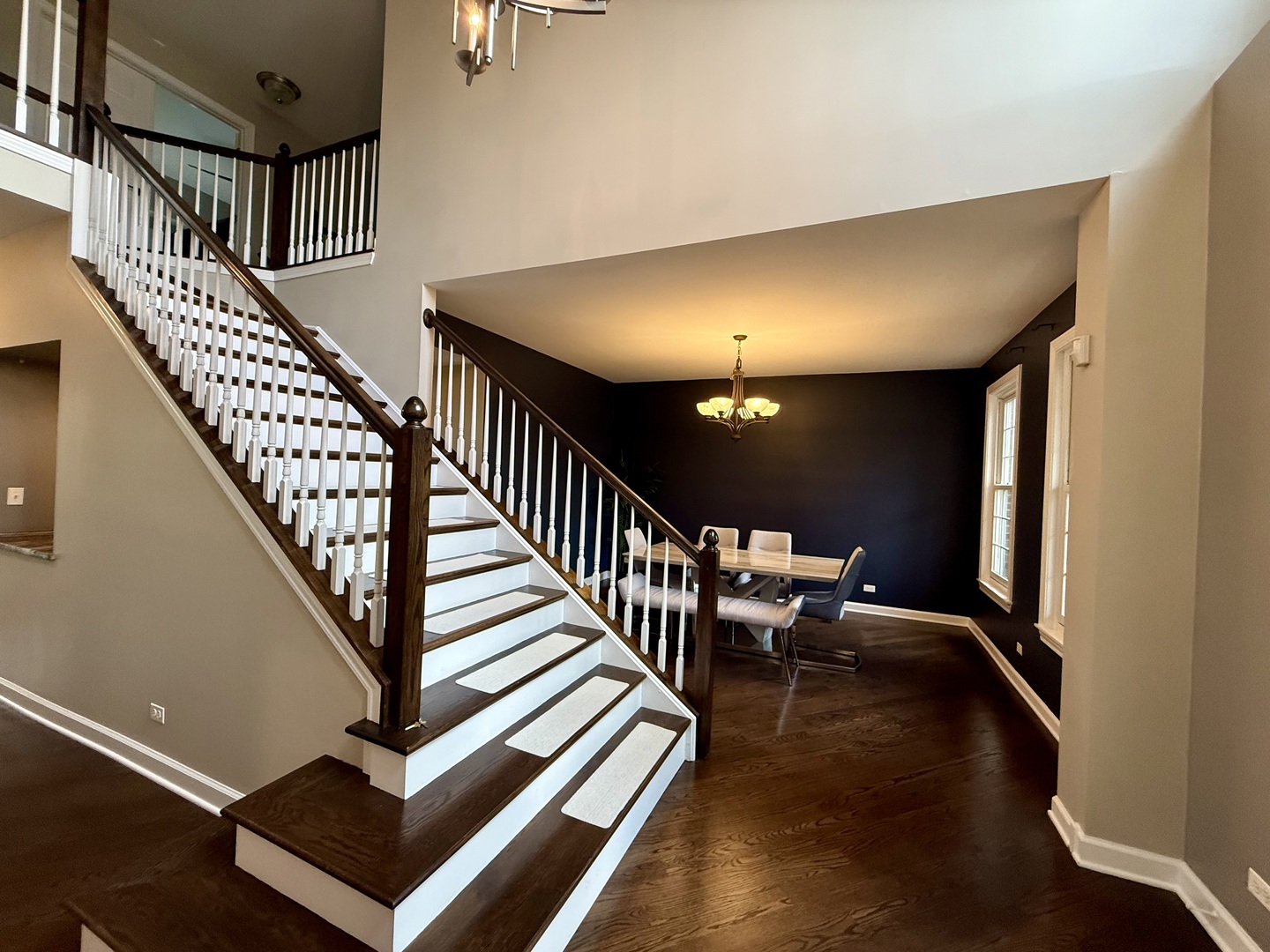 354 Baltimore Drive, Vernon Hills, IL 60061