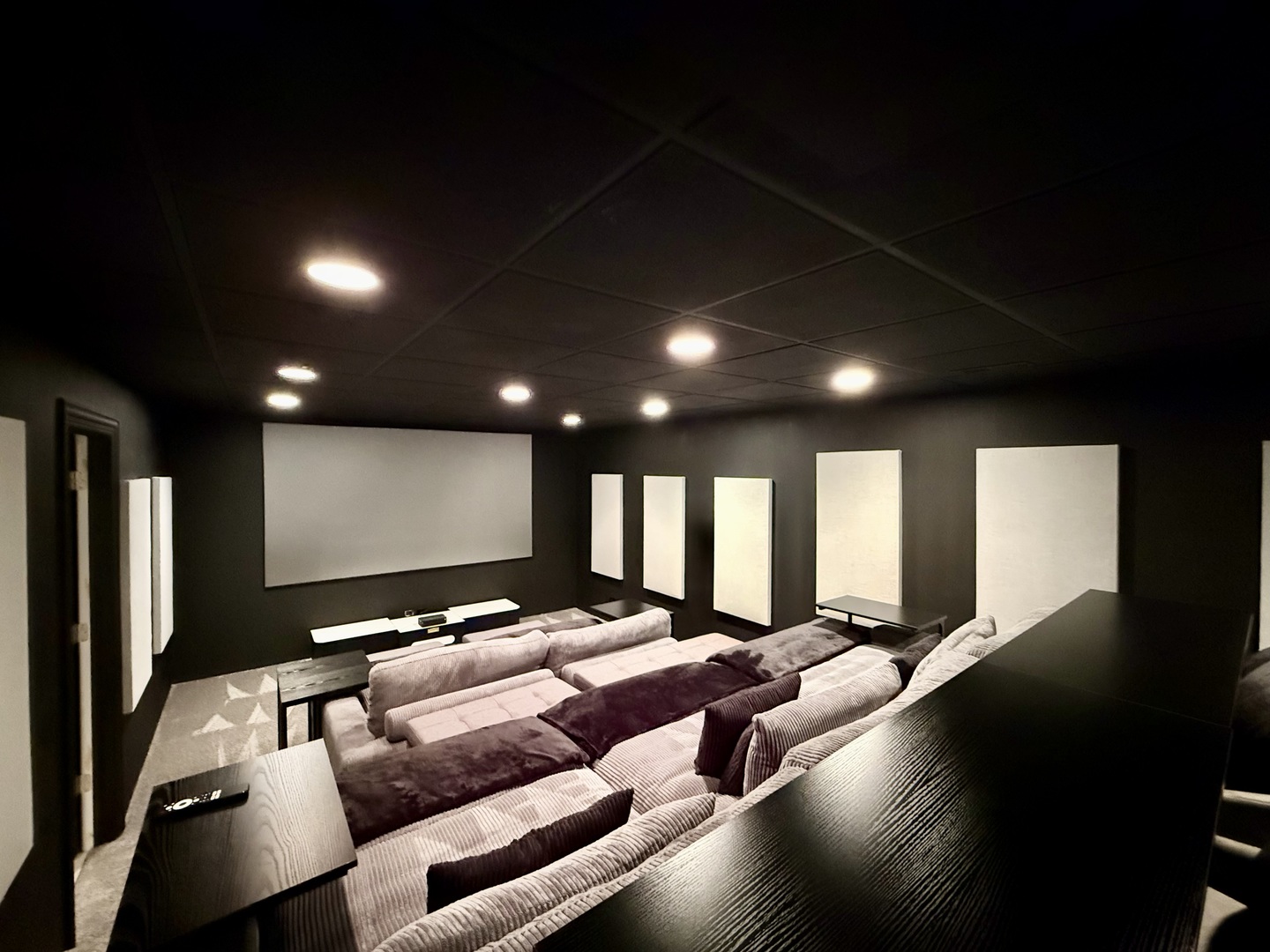 354 Baltimore Drive, Vernon Hills, IL 60061