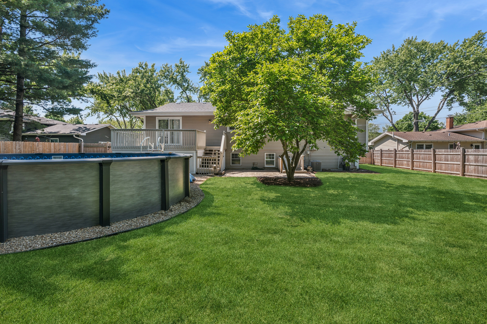 413 TUPELO Avenue, Naperville, IL 60540