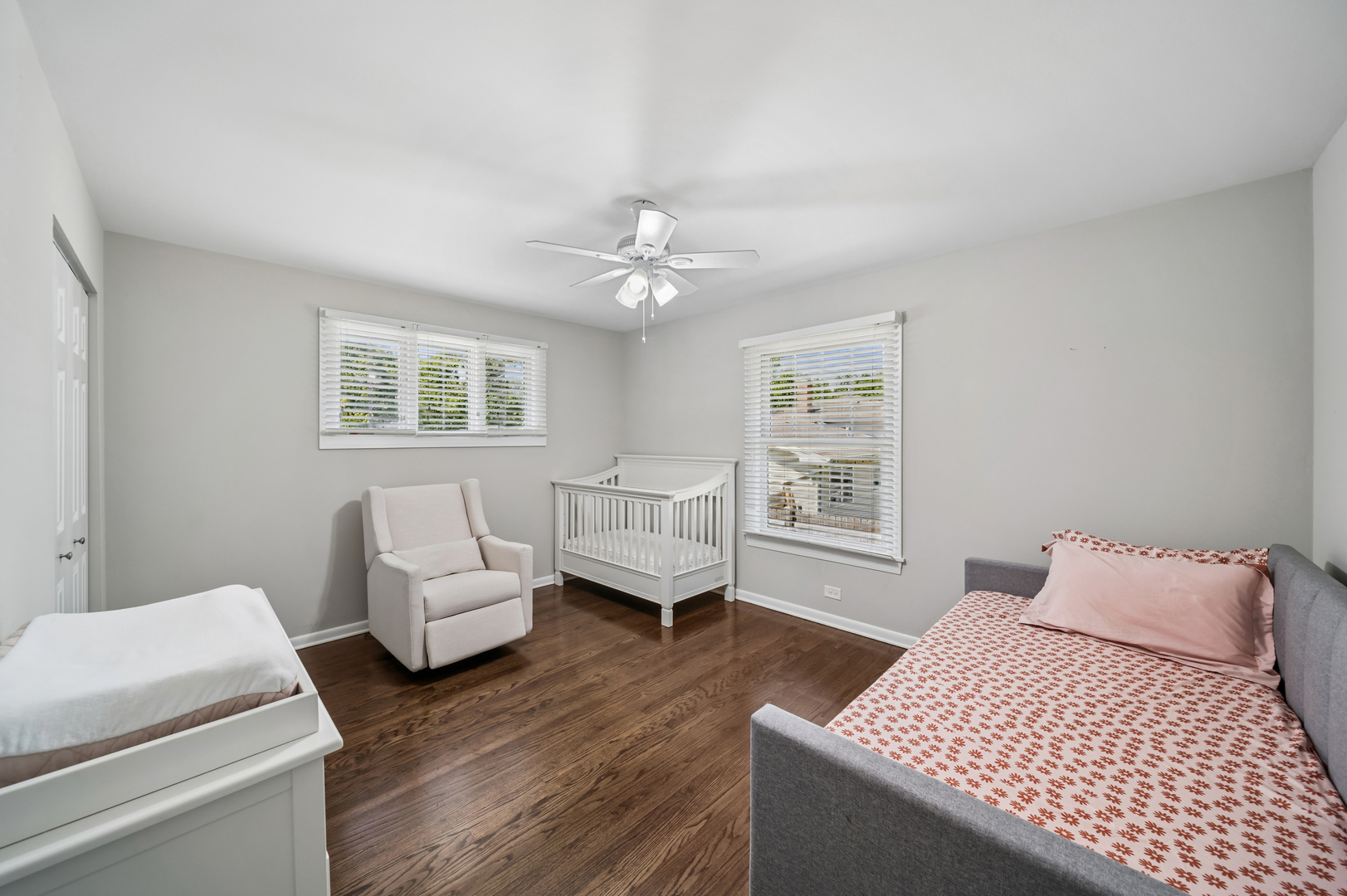 413 TUPELO Avenue, Naperville, IL 60540