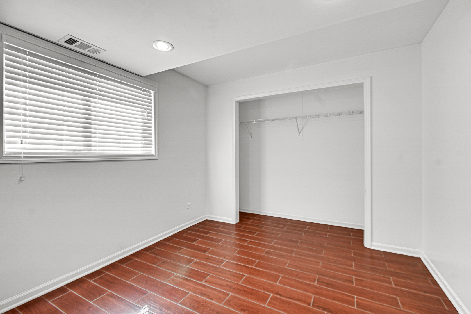 18409 Willow Lane, Lansing, IL 60438