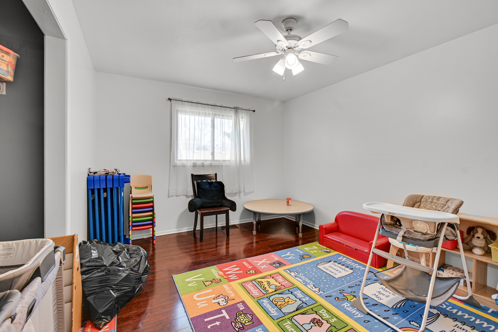 18409 Willow Lane, Lansing, IL 60438