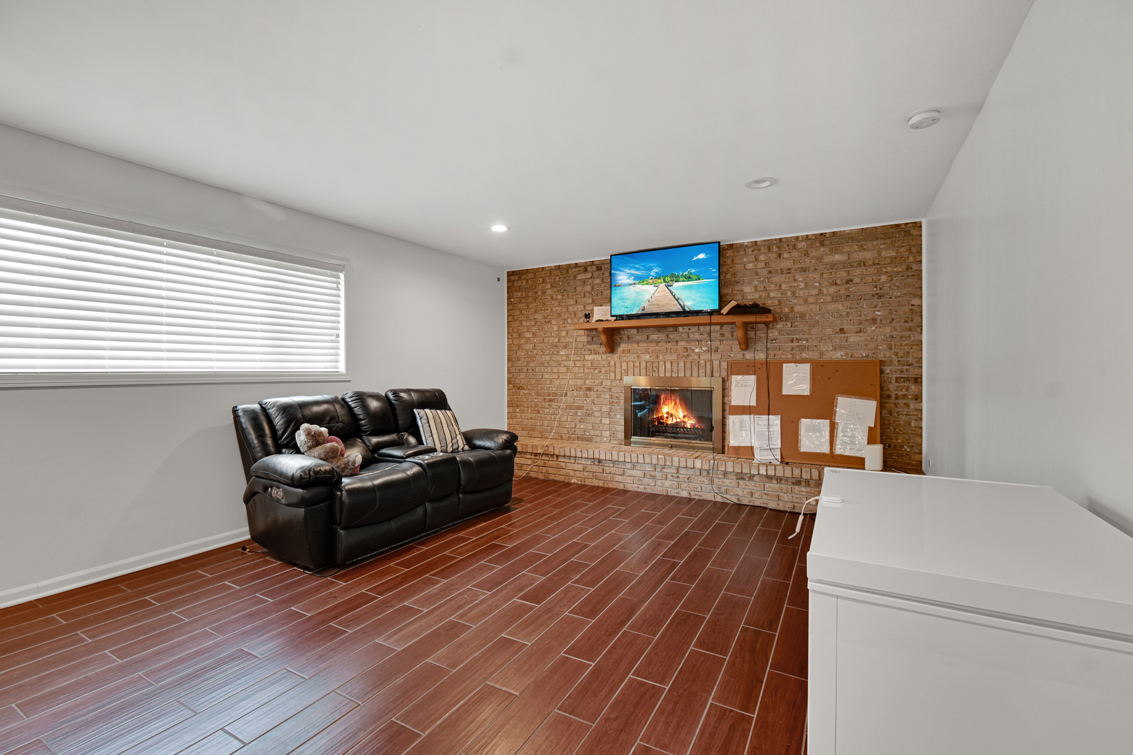 18409 Willow Lane, Lansing, IL 60438