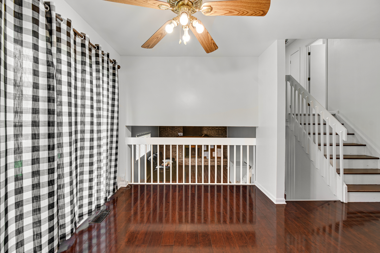 18409 Willow Lane, Lansing, IL 60438