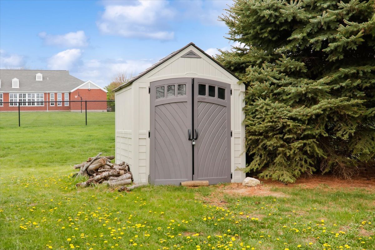 1401 River Landing, Normal, IL 61761