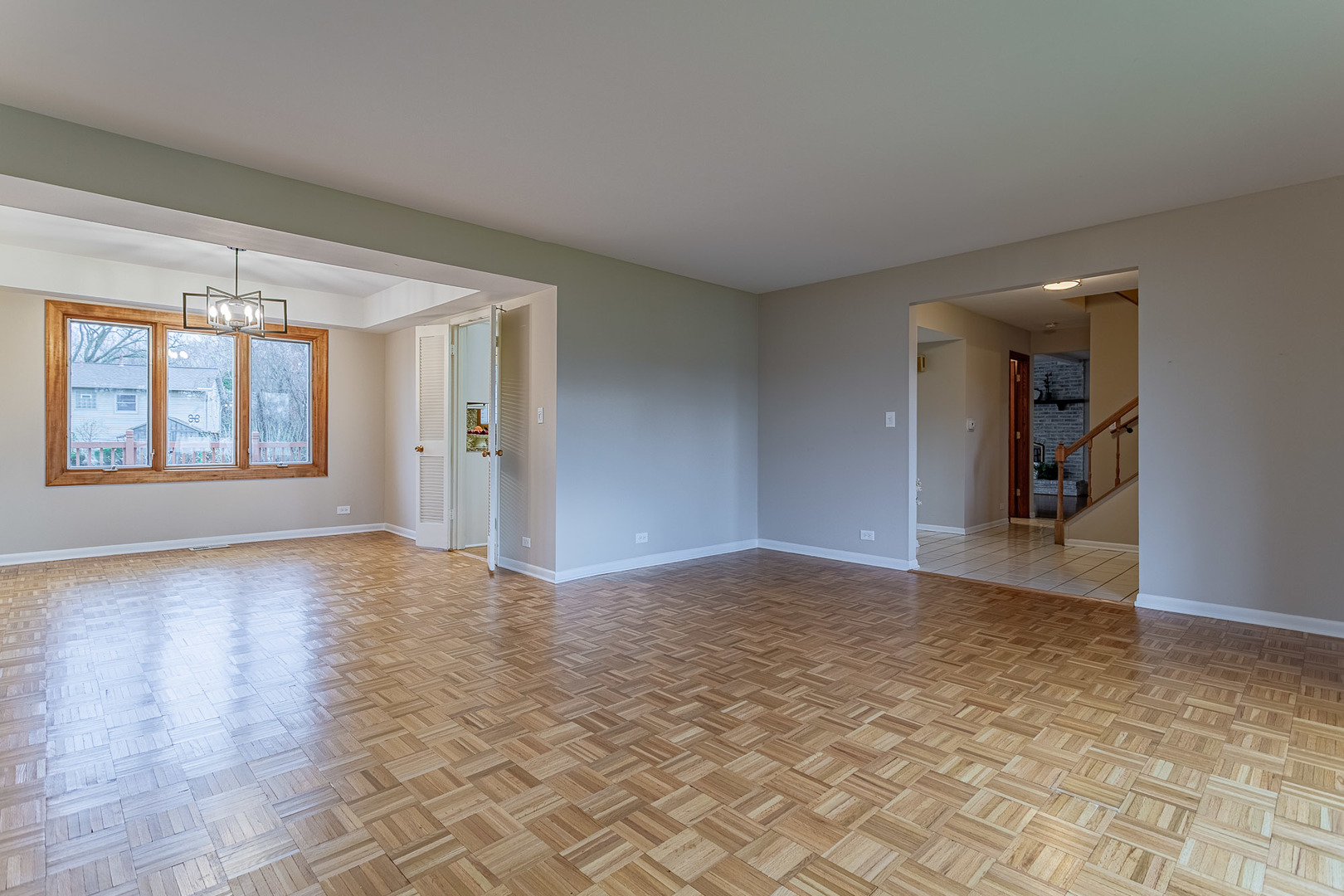 544 NORTHAMPTON Circle, Elk Grove Village, IL 60007