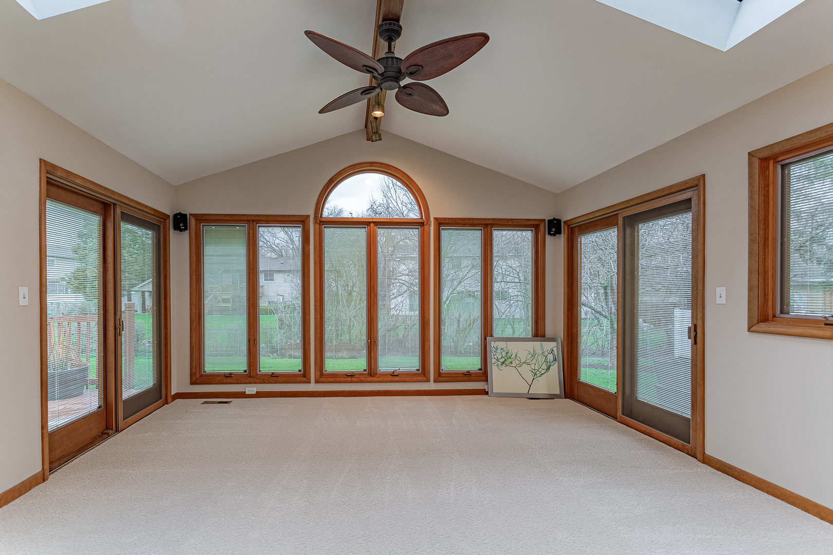 544 NORTHAMPTON Circle, Elk Grove Village, IL 60007