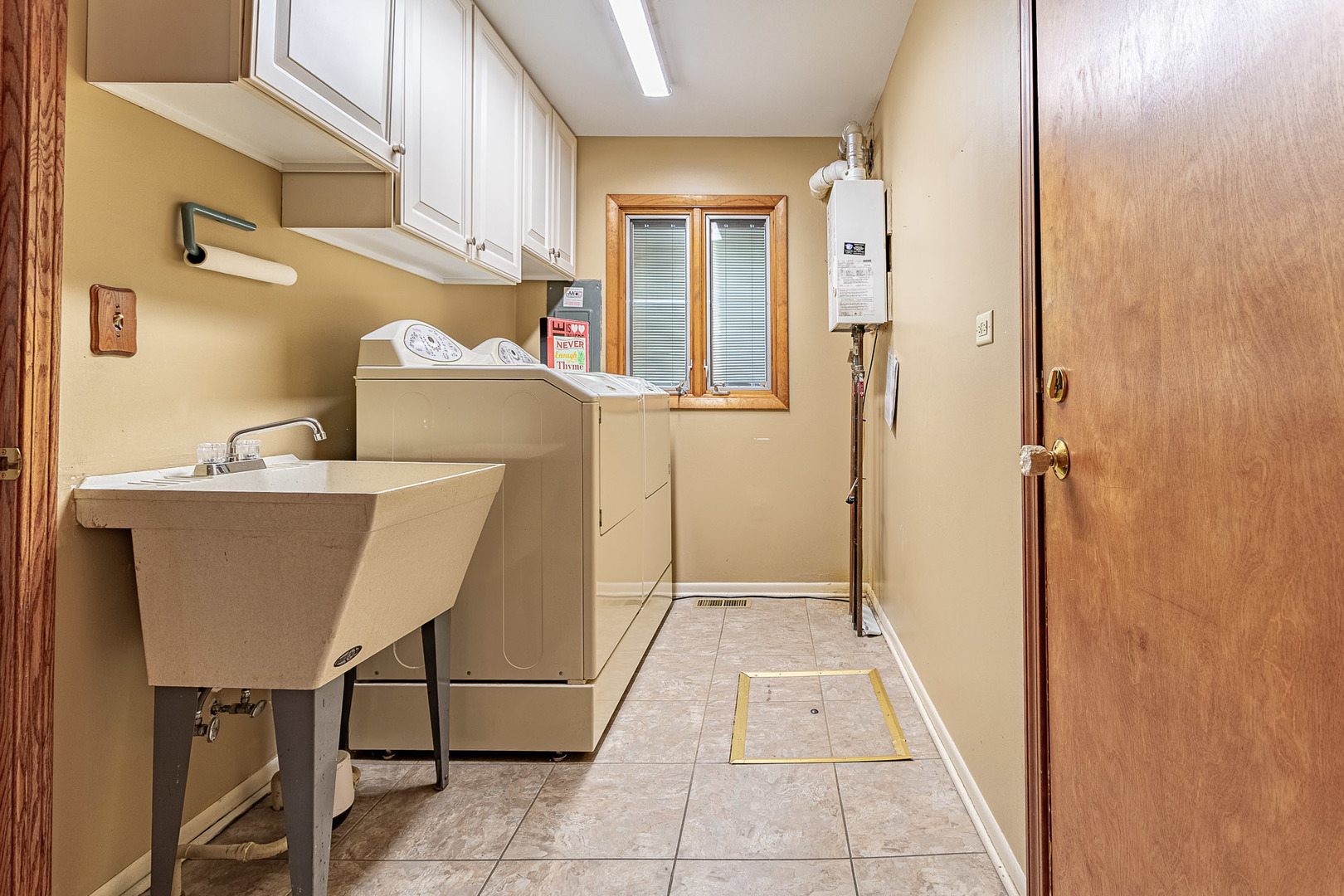 544 NORTHAMPTON Circle, Elk Grove Village, IL 60007