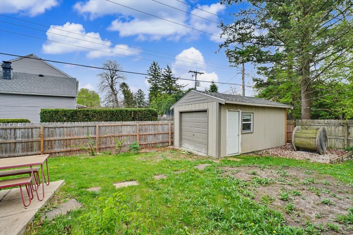 10 O Connor Court, Champaign, IL 61821