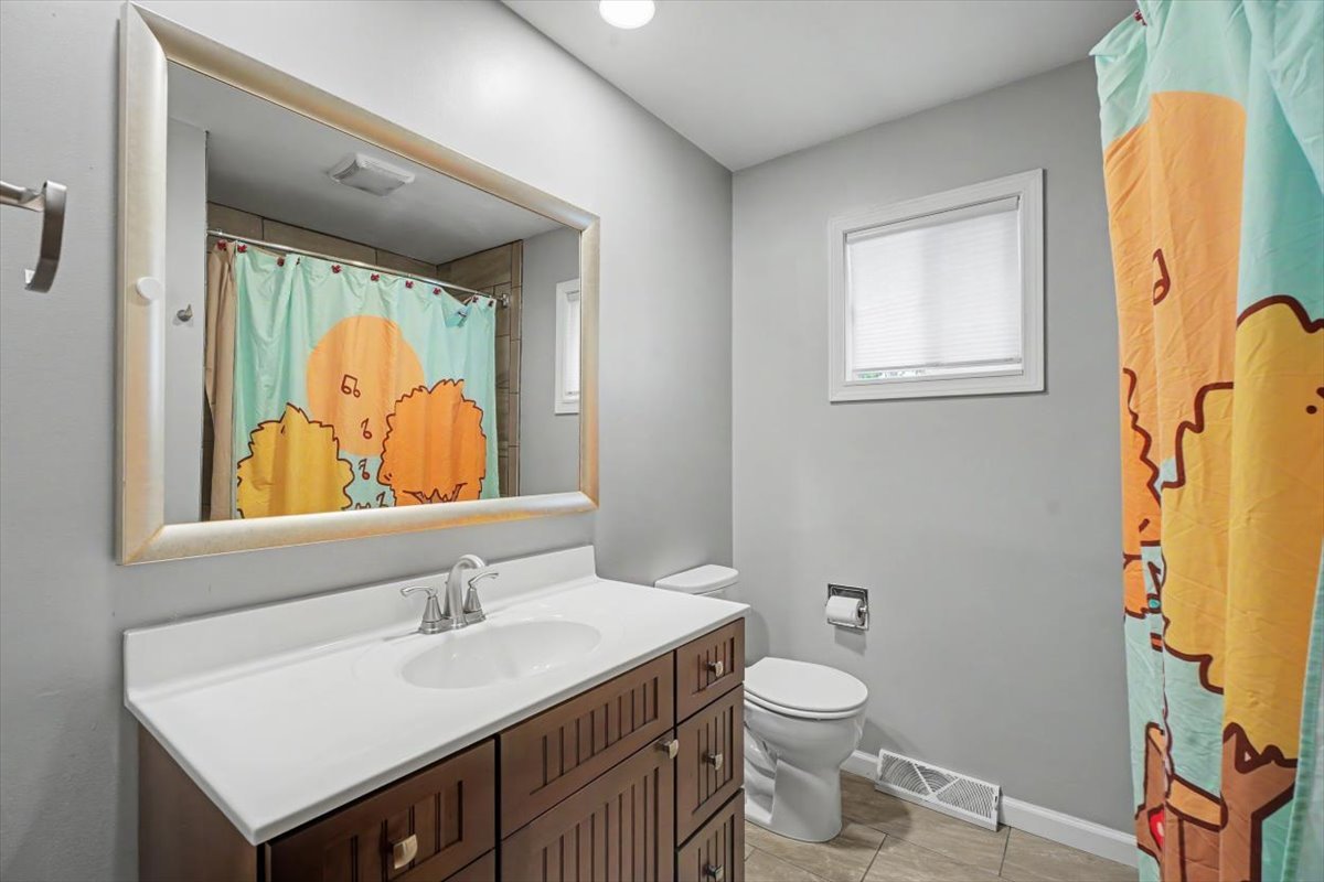 10 O Connor Court, Champaign, IL 61821