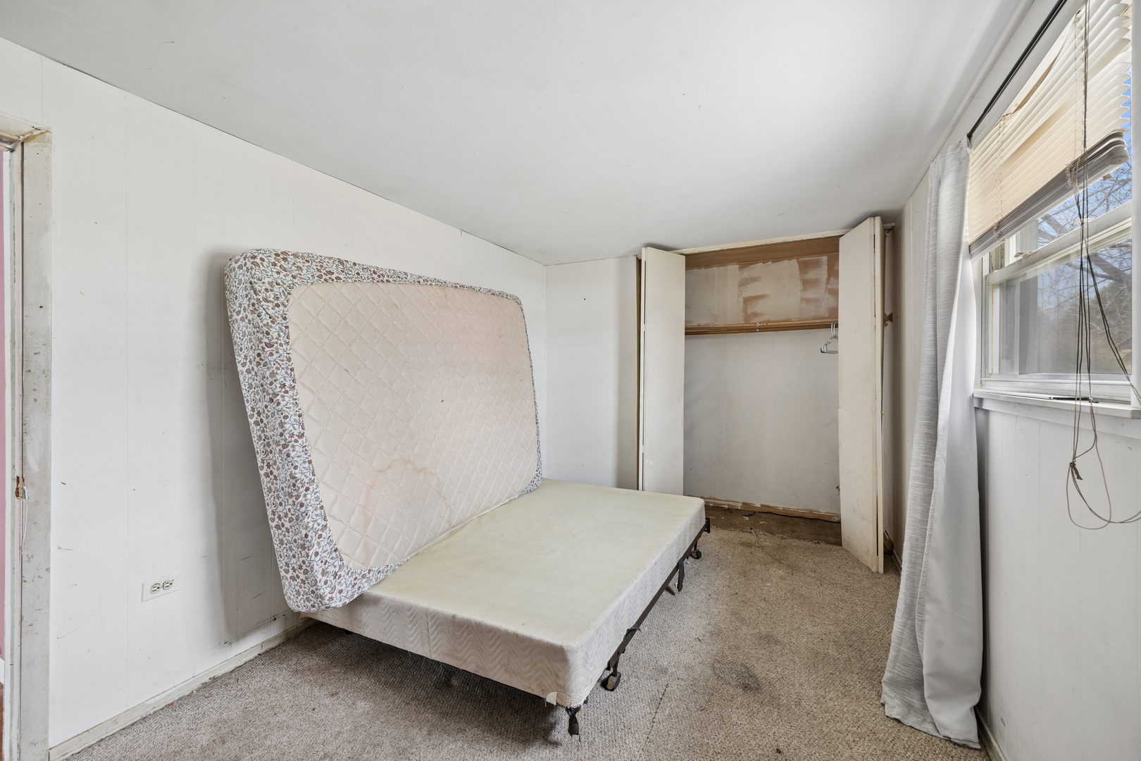 16323 Paulina Street, Markham, IL 60428