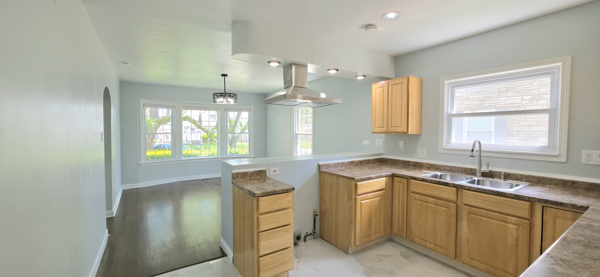 5116 N Oconto Avenue, Harwood Heights, IL 60706