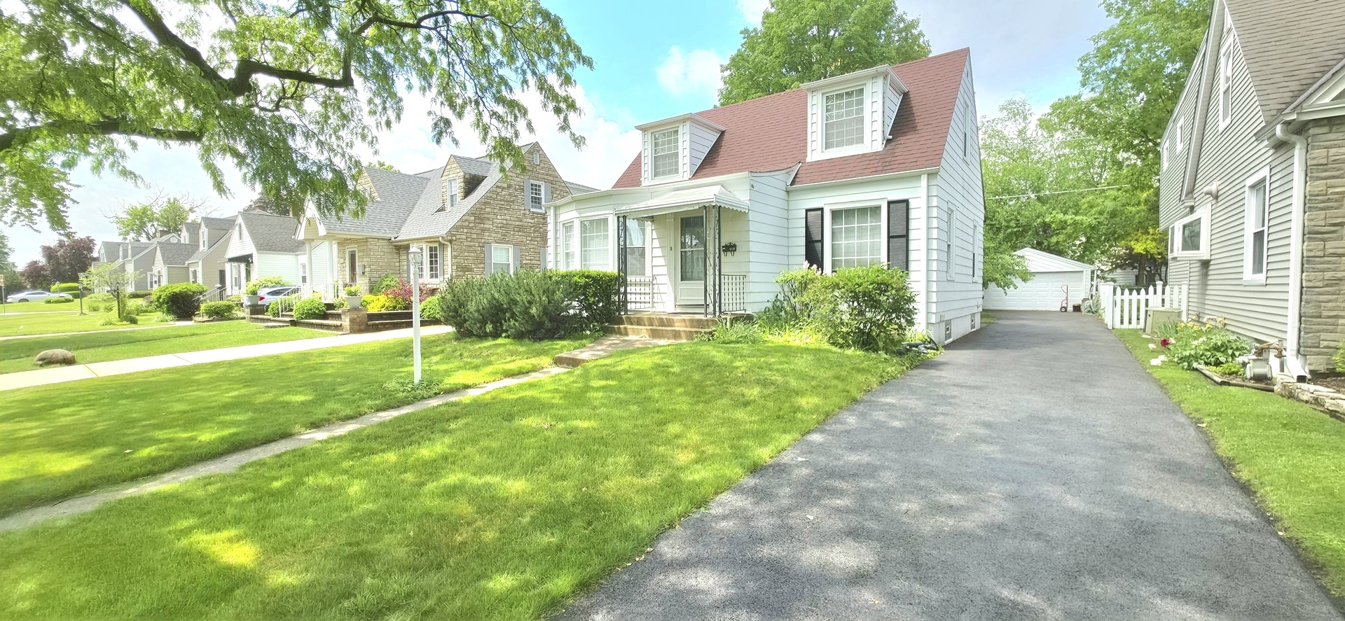 5116 N Oconto Avenue, Harwood Heights, IL 60706