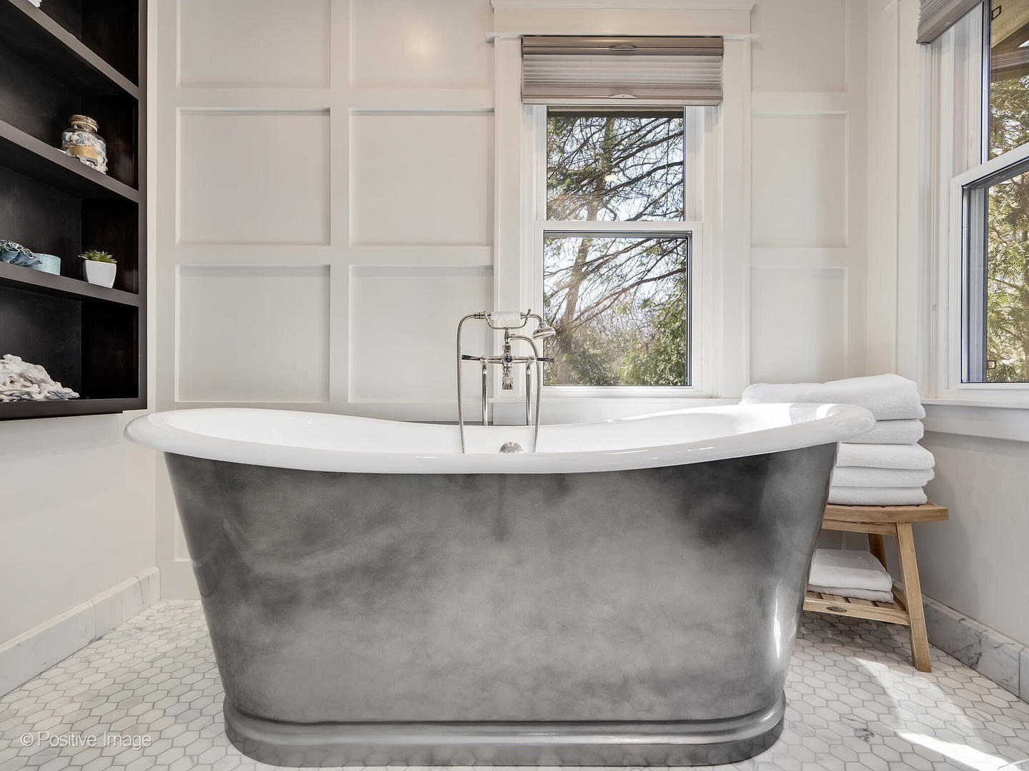 11 W Birchwood Avenue, Hinsdale, IL 60521