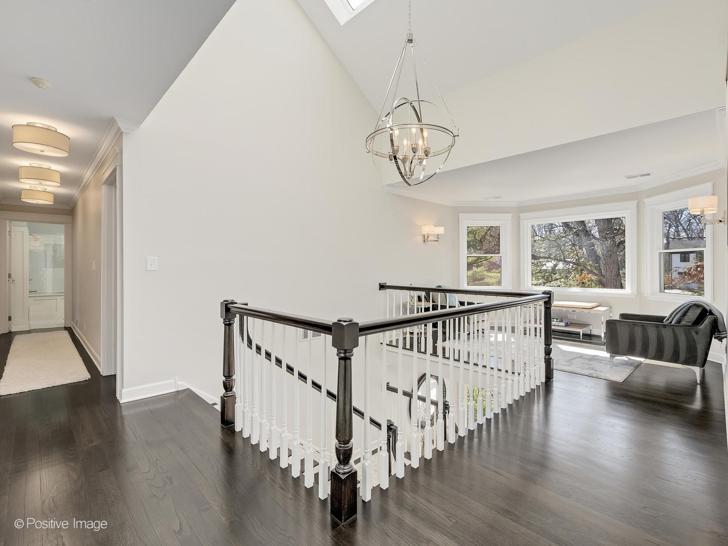 11 W Birchwood Avenue, Hinsdale, IL 60521