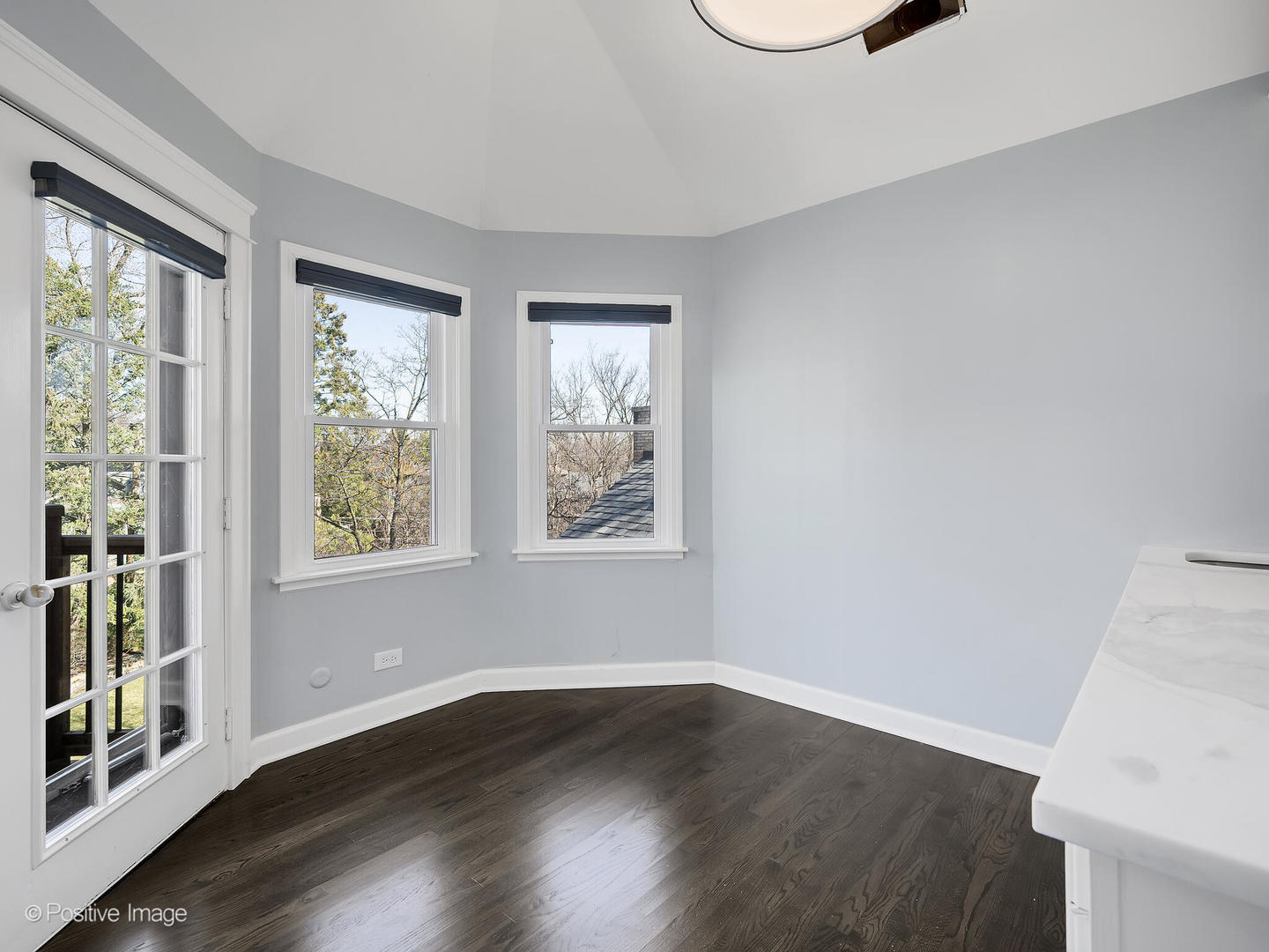 11 W Birchwood Avenue, Hinsdale, IL 60521