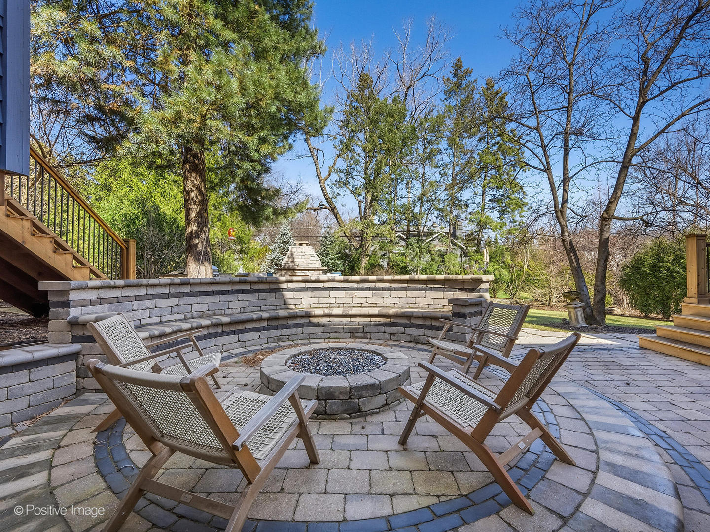 11 W Birchwood Avenue, Hinsdale, IL 60521