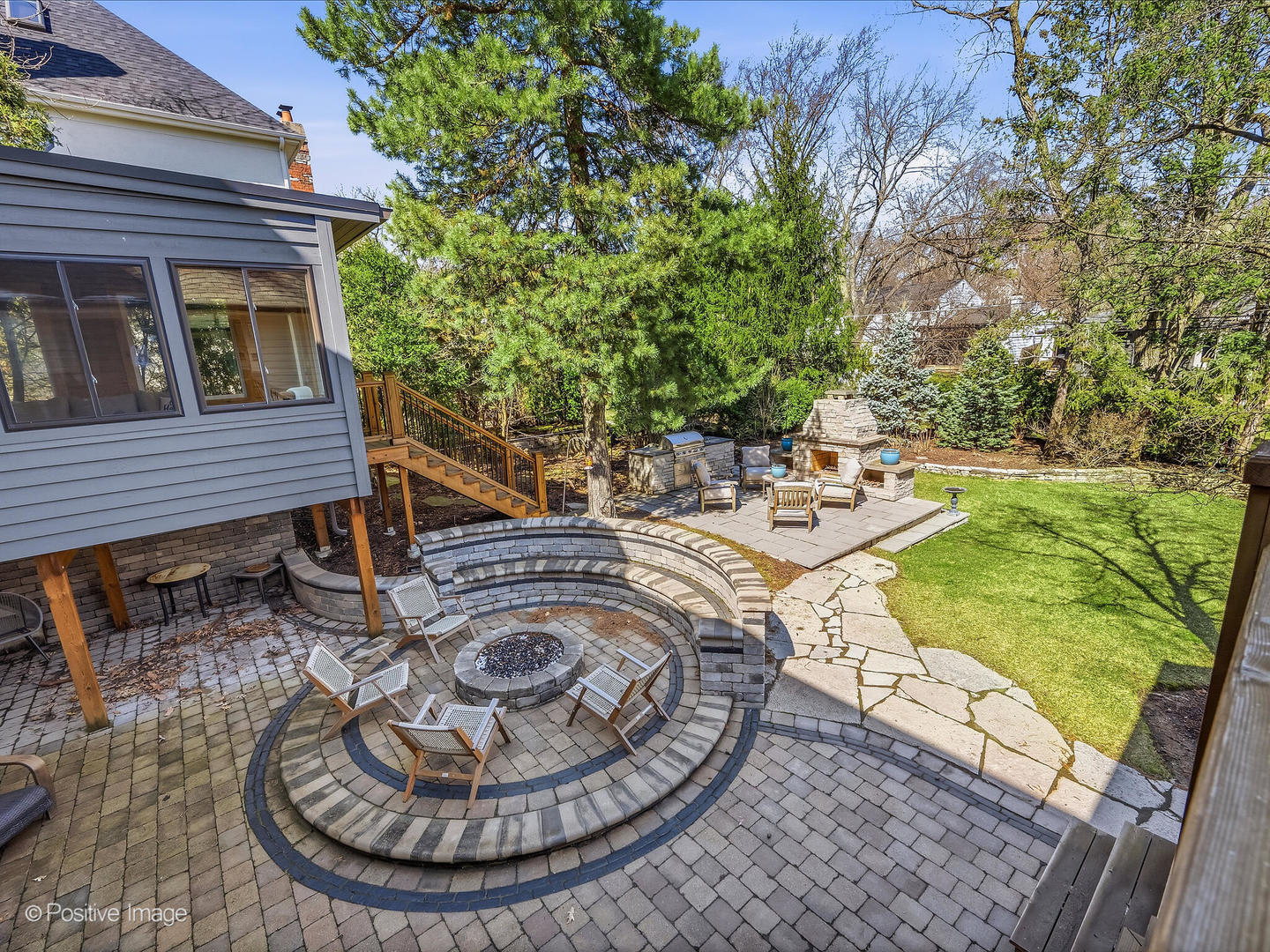 11 W Birchwood Avenue, Hinsdale, IL 60521