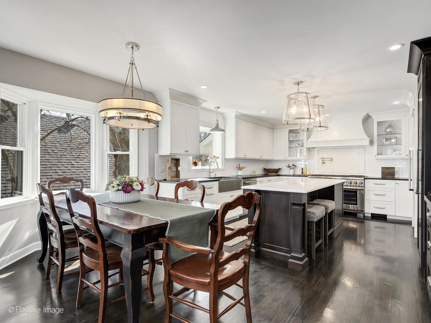 11 W Birchwood Avenue, Hinsdale, IL 60521