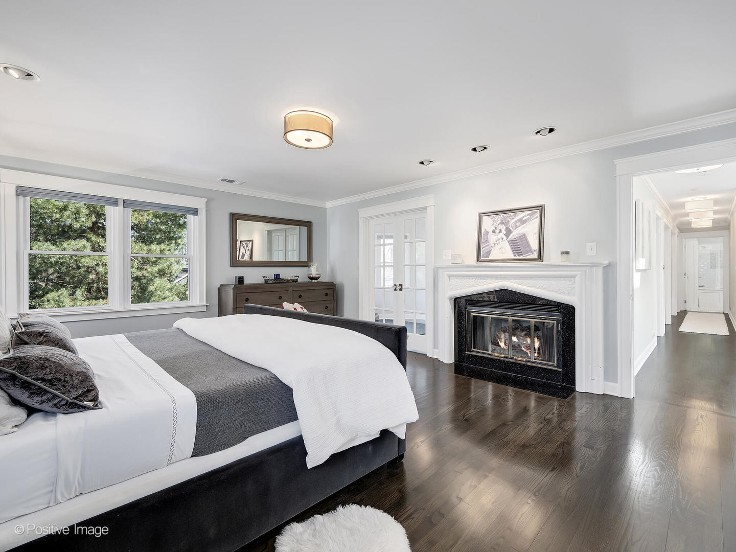 11 W Birchwood Avenue, Hinsdale, IL 60521