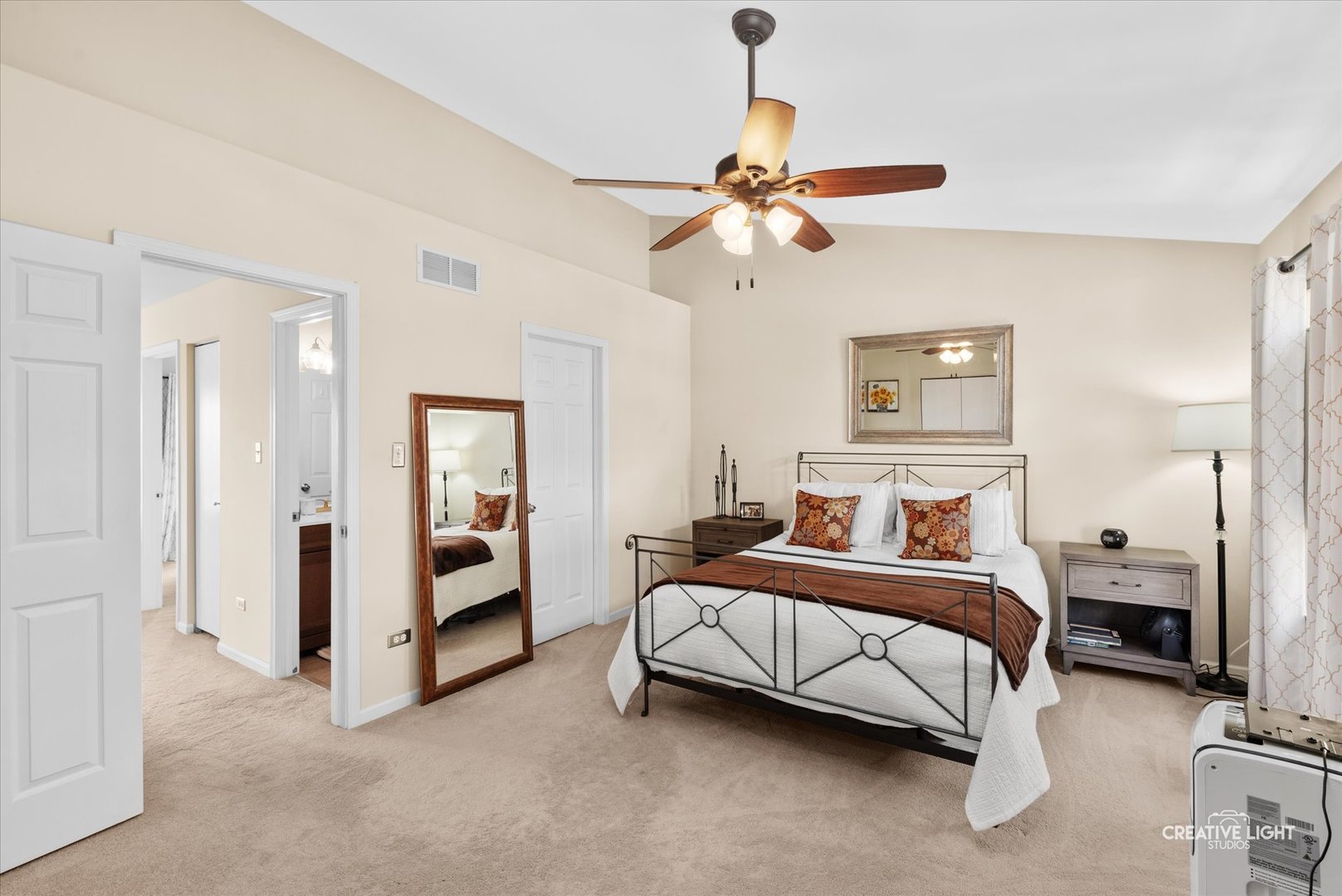 2745 Canyon Drive, Plainfield, IL 60586