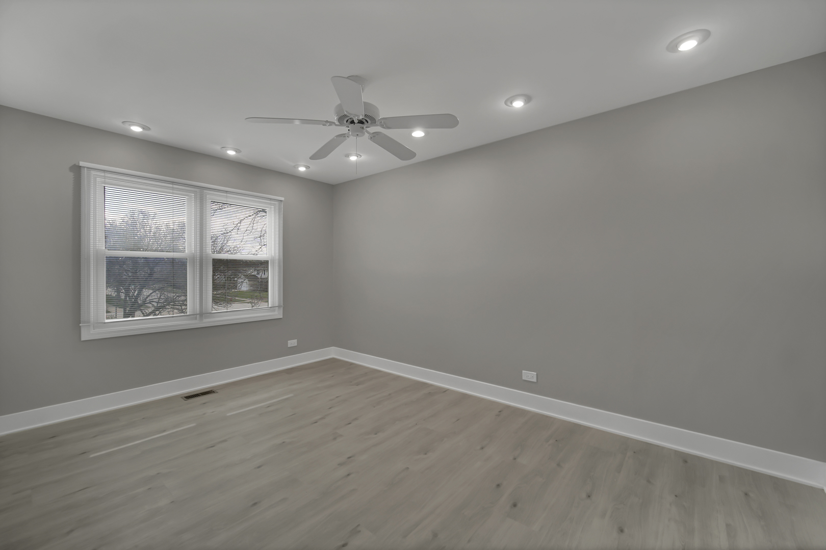 5 Wakefield Lane, Buffalo Grove, IL 60089