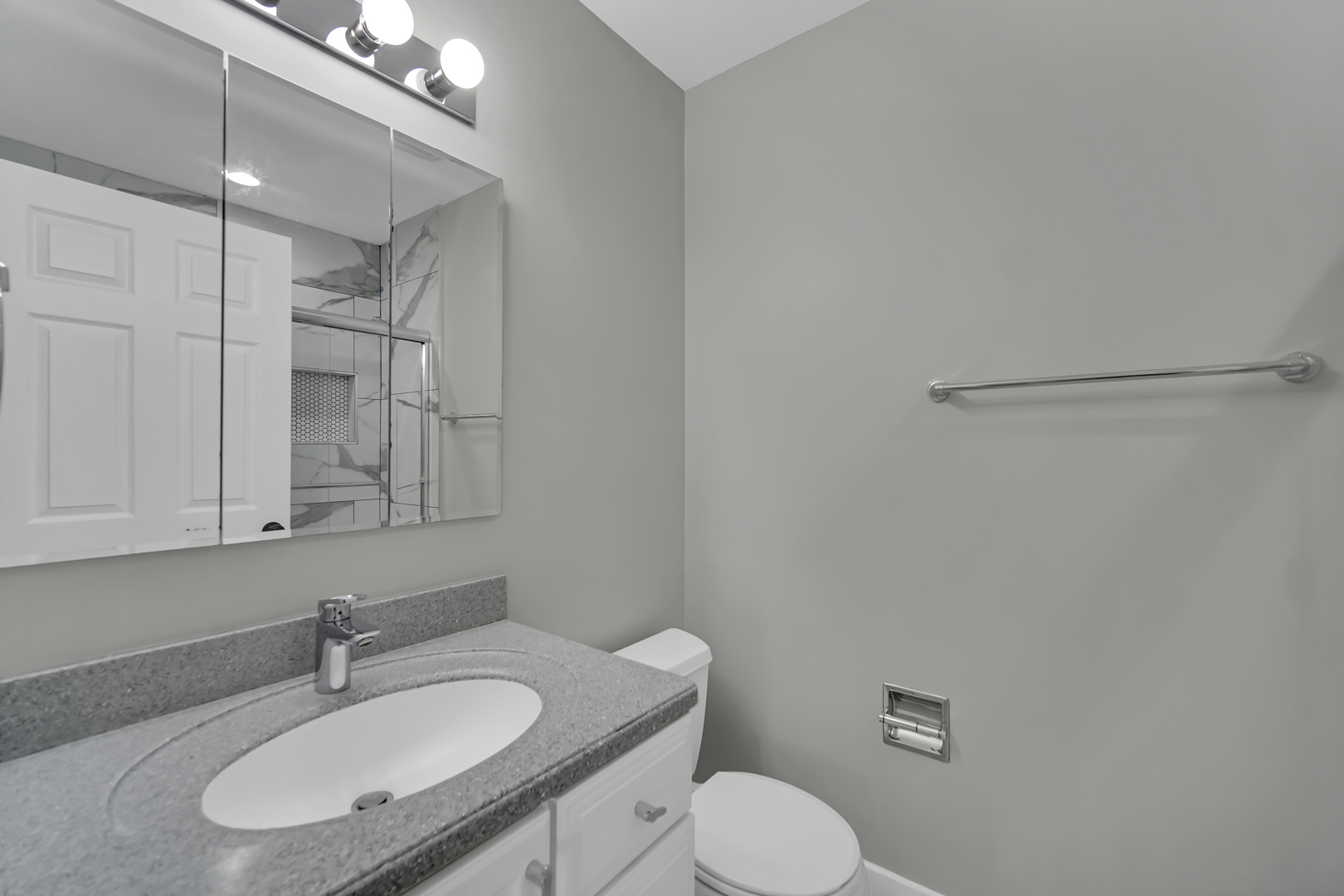 5 Wakefield Lane, Buffalo Grove, IL 60089