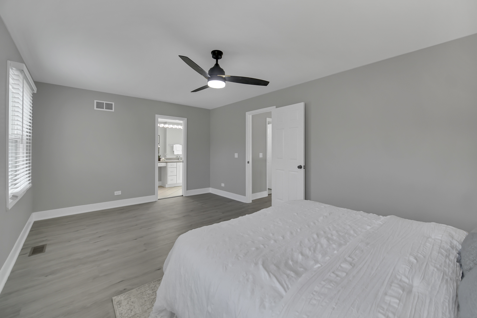 5 Wakefield Lane, Buffalo Grove, IL 60089