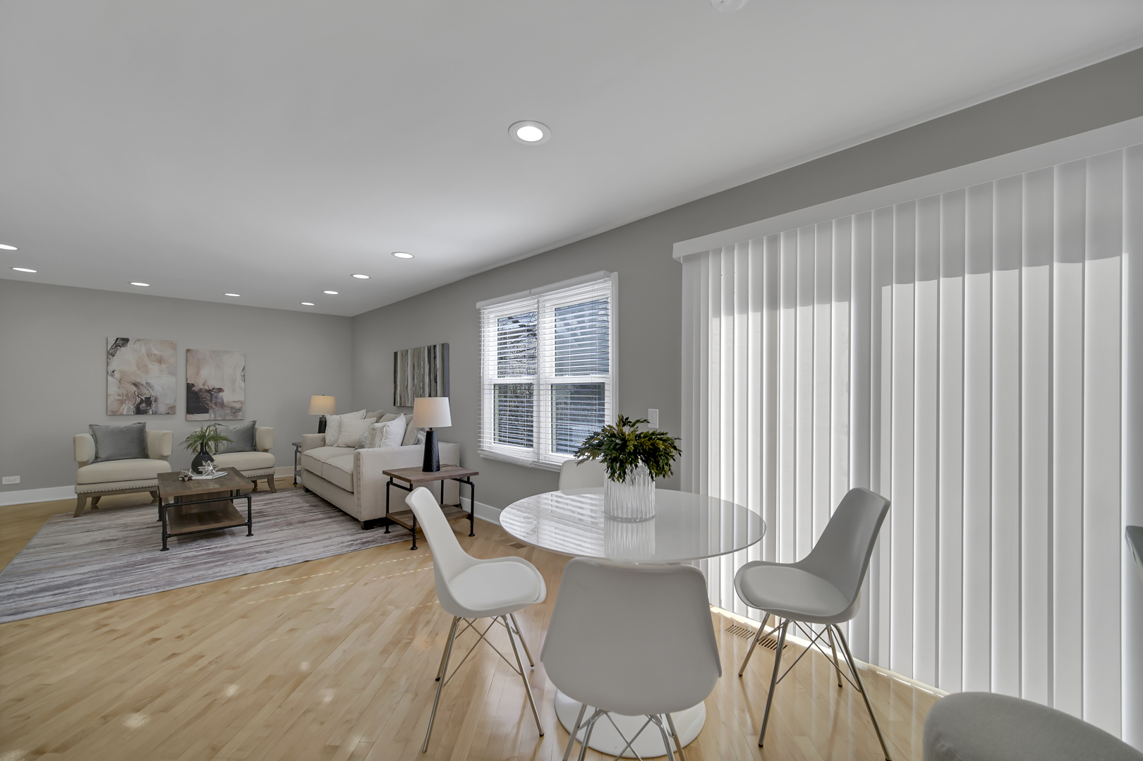 5 Wakefield Lane, Buffalo Grove, IL 60089