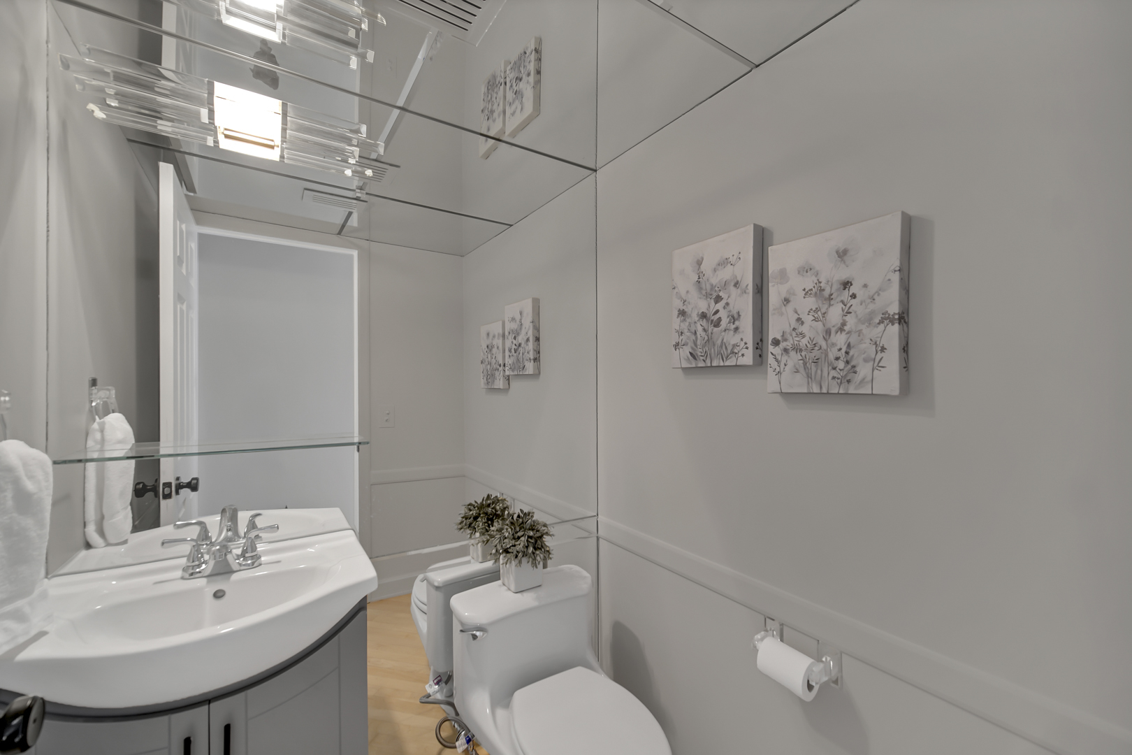 5 Wakefield Lane, Buffalo Grove, IL 60089