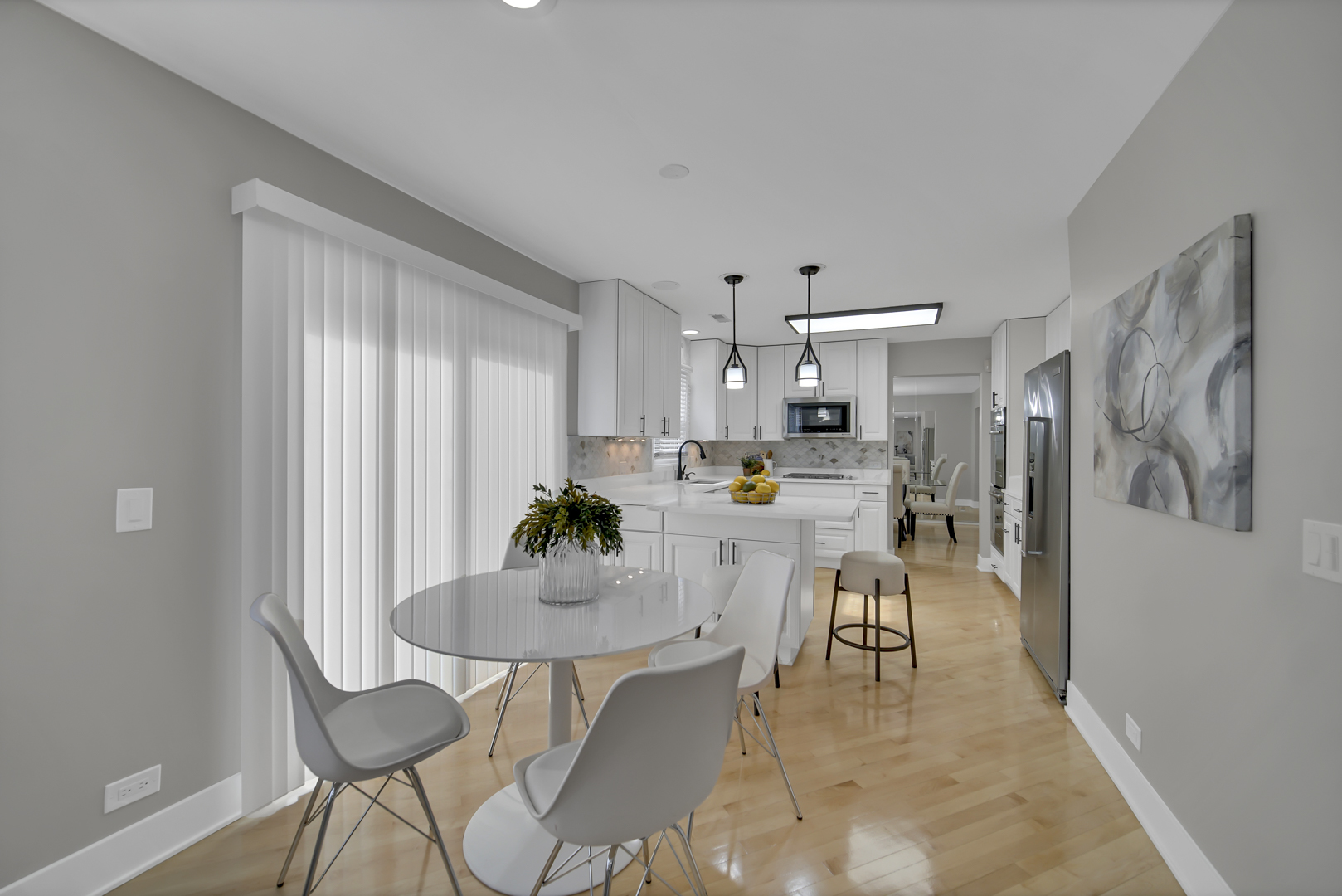 5 Wakefield Lane, Buffalo Grove, IL 60089