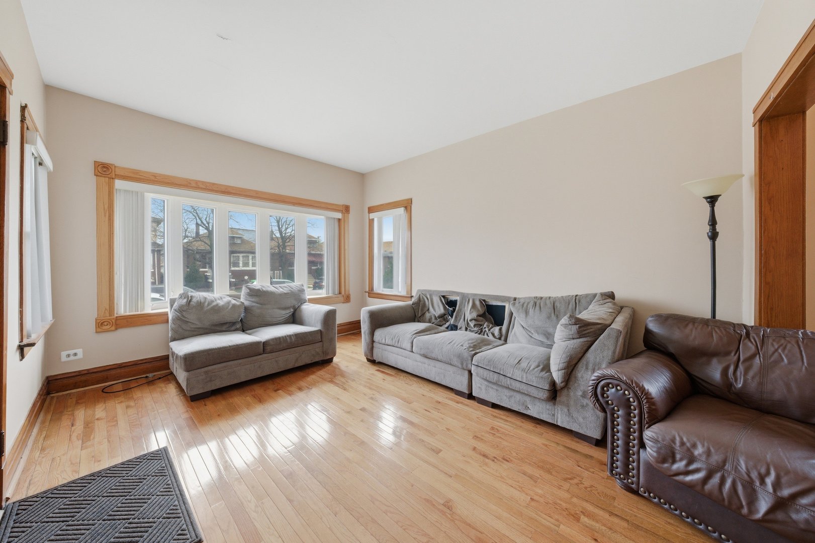 1910 S 50th Court, Cicero, IL 60804