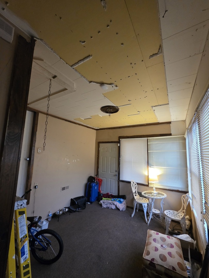 15518 Maple Street, South Holland, IL 60473