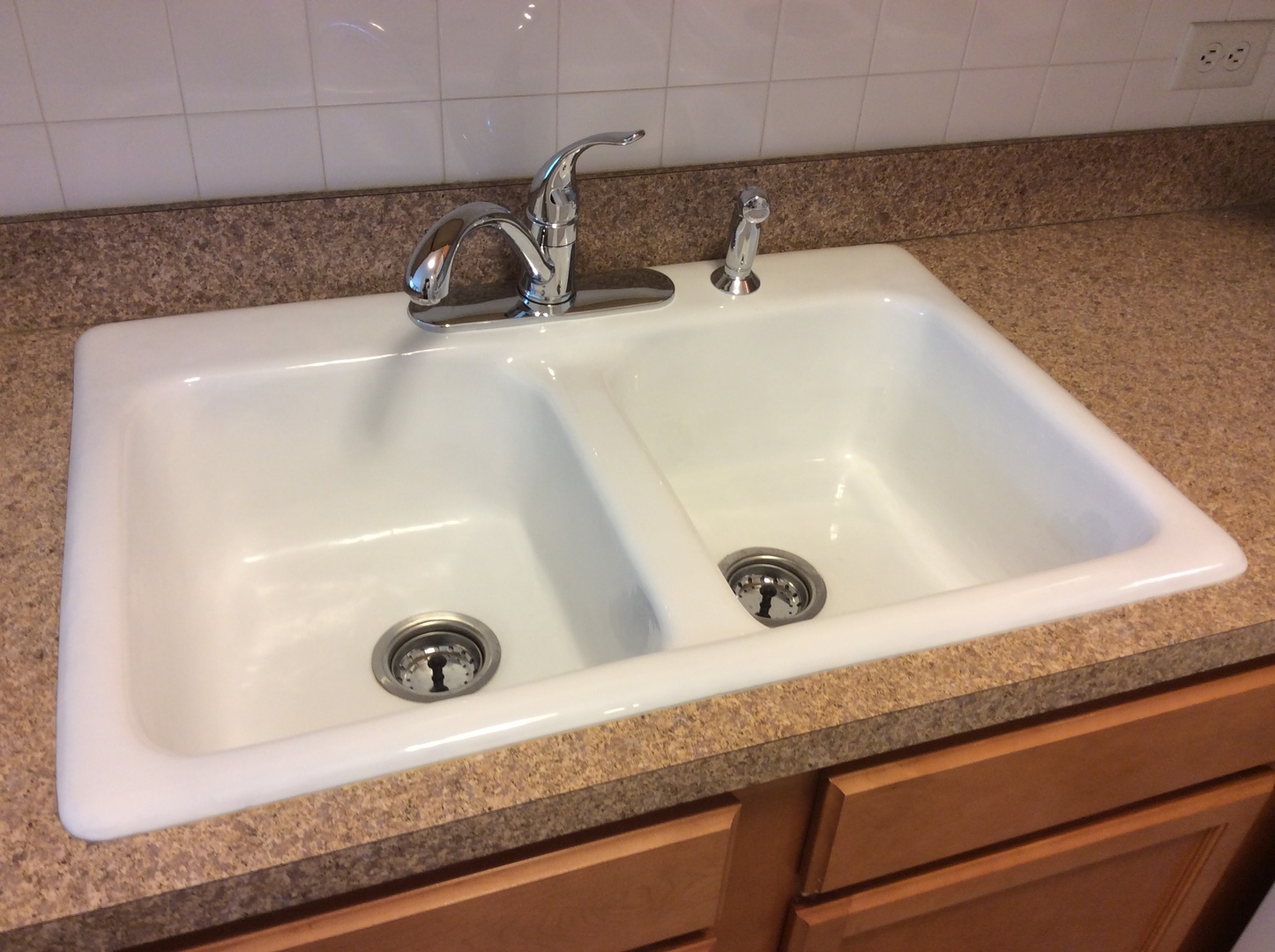 5950 OAKWOOD Drive #2G, Lisle, IL 60532