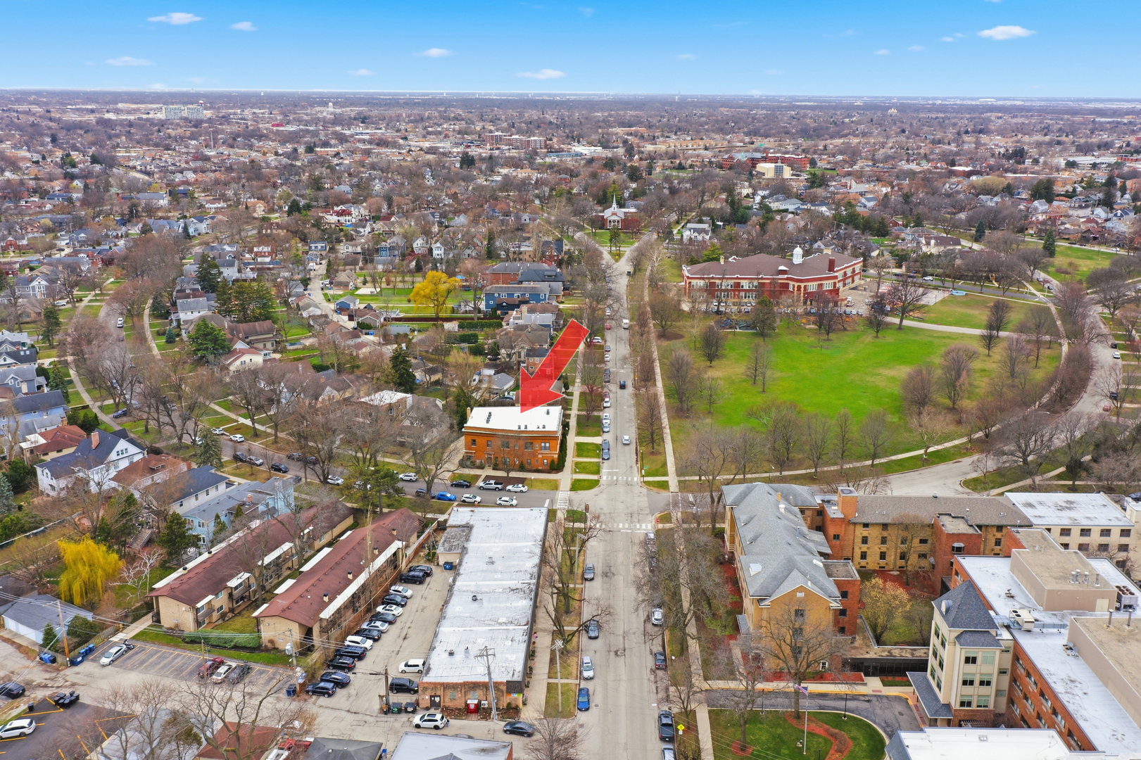 5962 N East Circle Avenue #7, Chicago, IL 60631