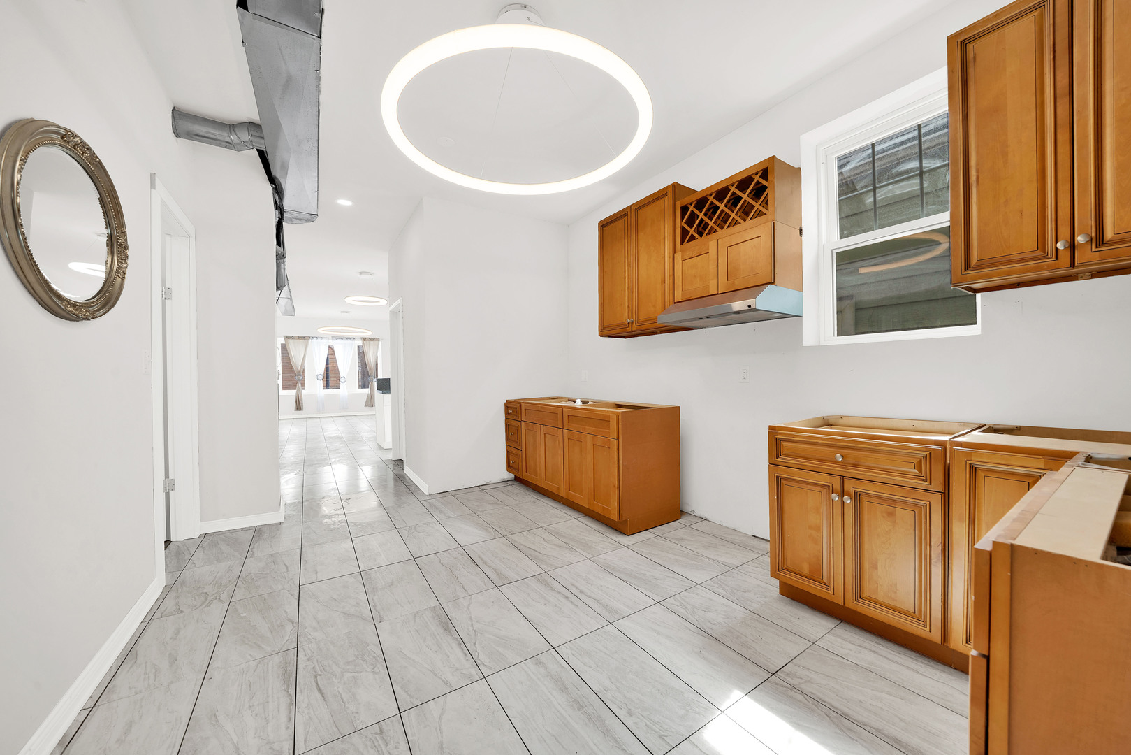 2518 S Claremont Avenue, Chicago, IL 60608