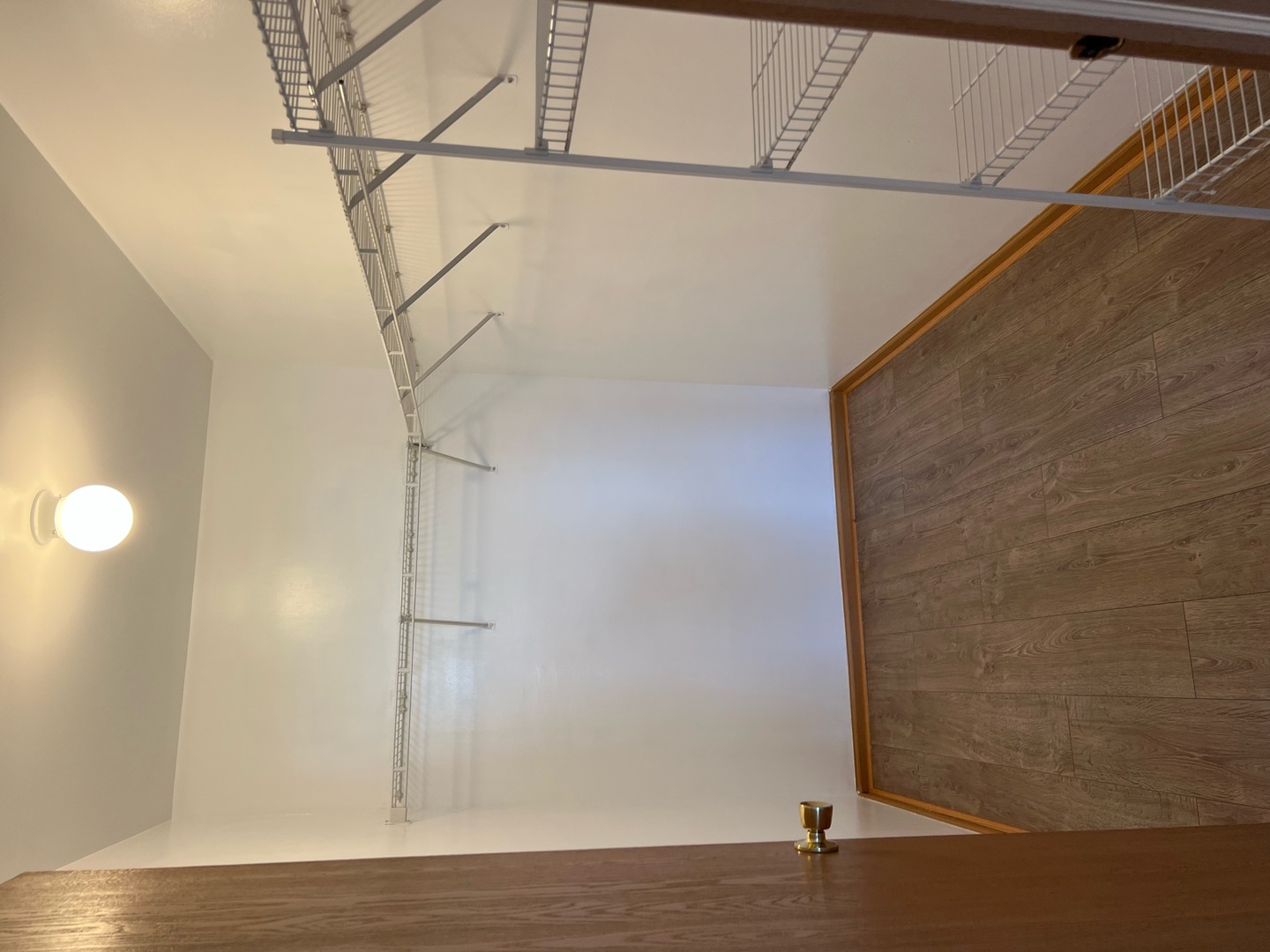 2115 Silverstone Drive #2115, Carpentersville, IL 60110