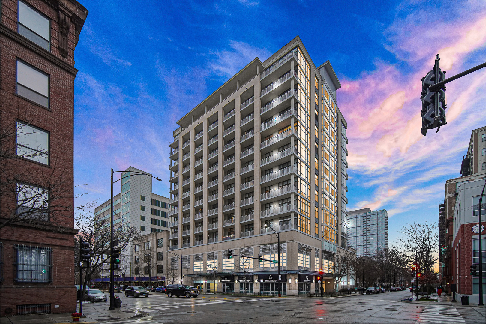 212 E CULLERTON Street #811, Chicago, IL 60616