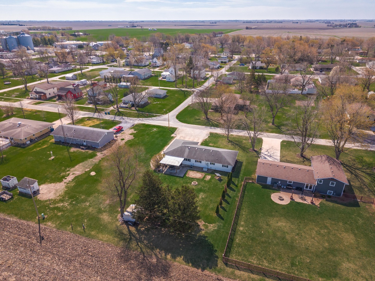 405 W Jeffery Street, Cullom, IL 60929