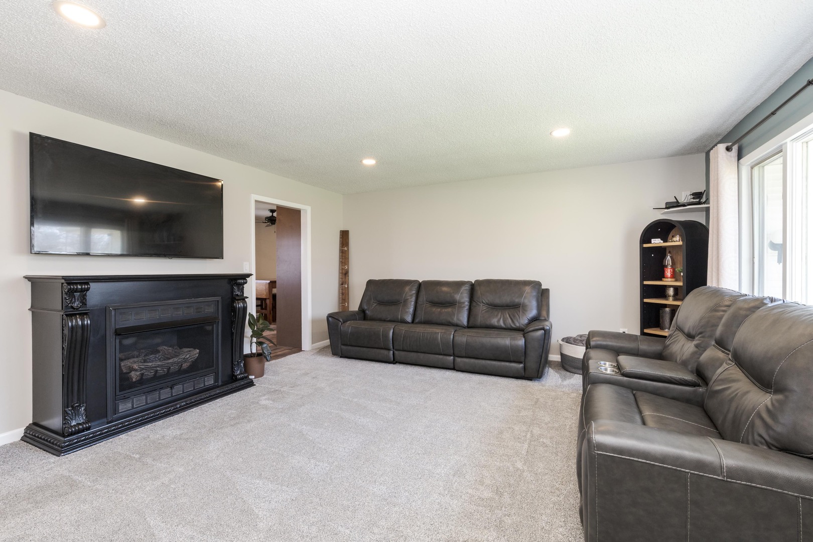 405 W Jeffery Street, Cullom, IL 60929