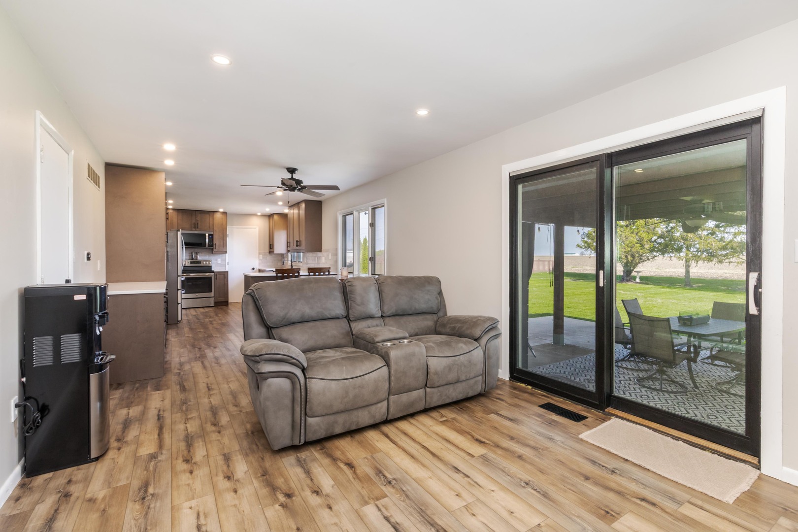 405 W Jeffery Street, Cullom, IL 60929