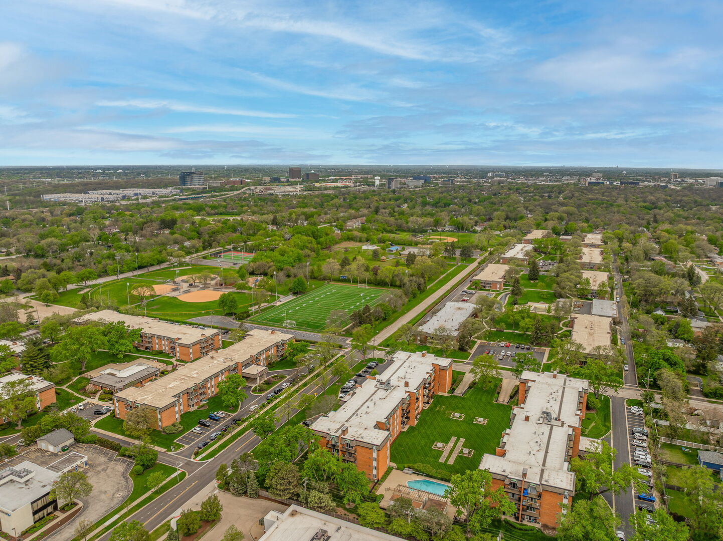 4221 Saratoga Avenue #410A, Downers Grove, IL 60515