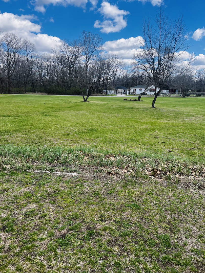 5266 S 12750e Road, Pembroke Twp, IL 60958