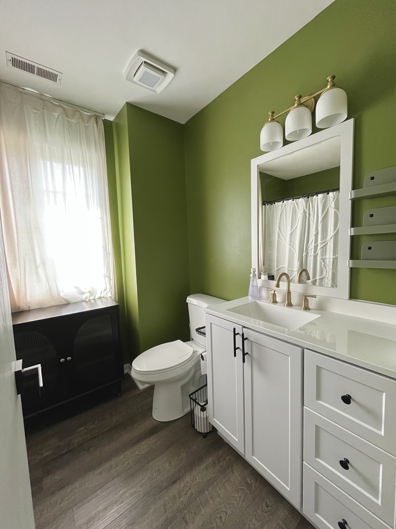 1544 Normantown Road, Naperville, IL 60564