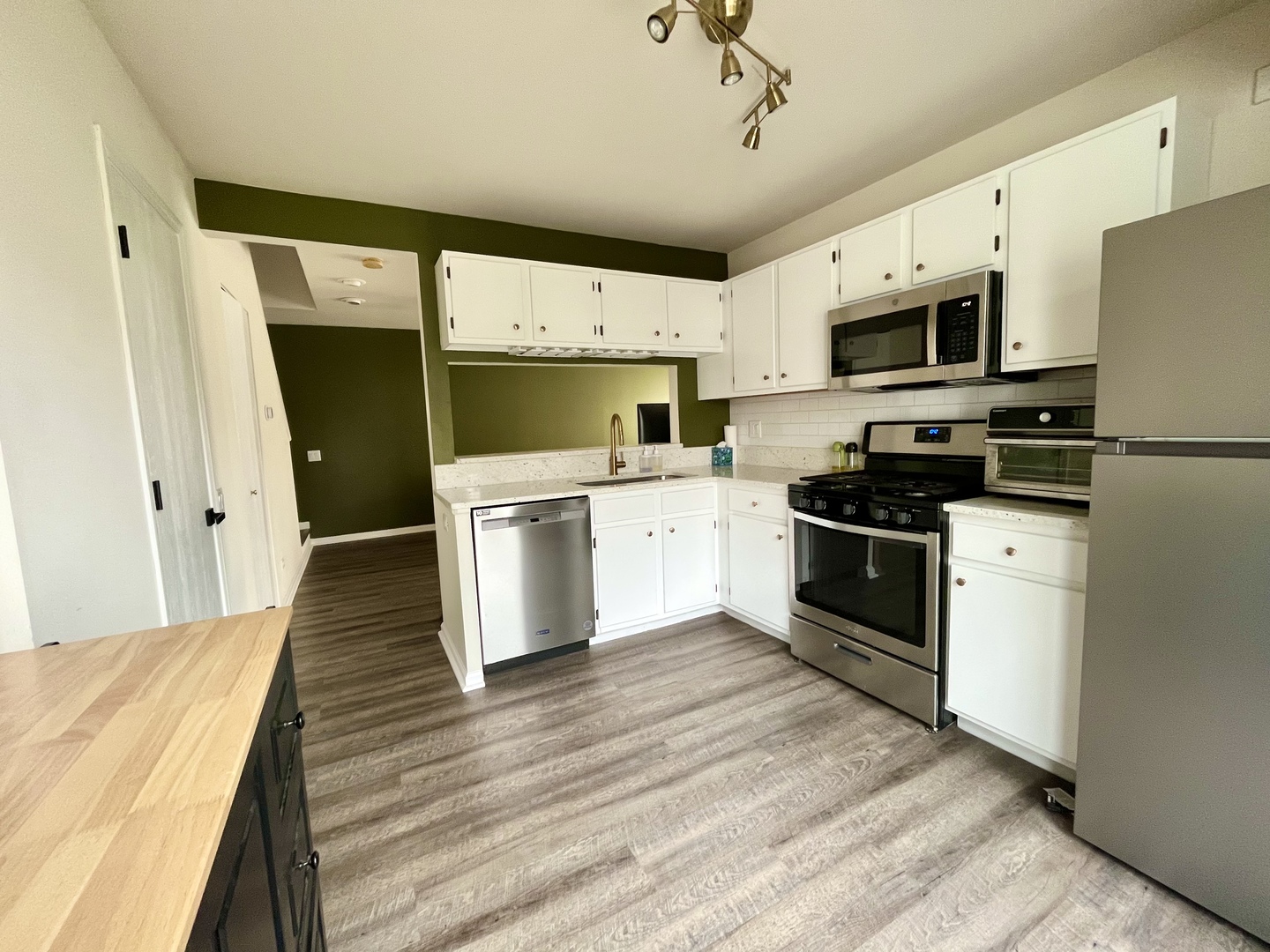 1544 Normantown Road, Naperville, IL 60564