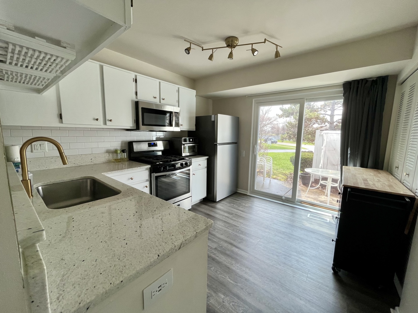 1544 Normantown Road, Naperville, IL 60564