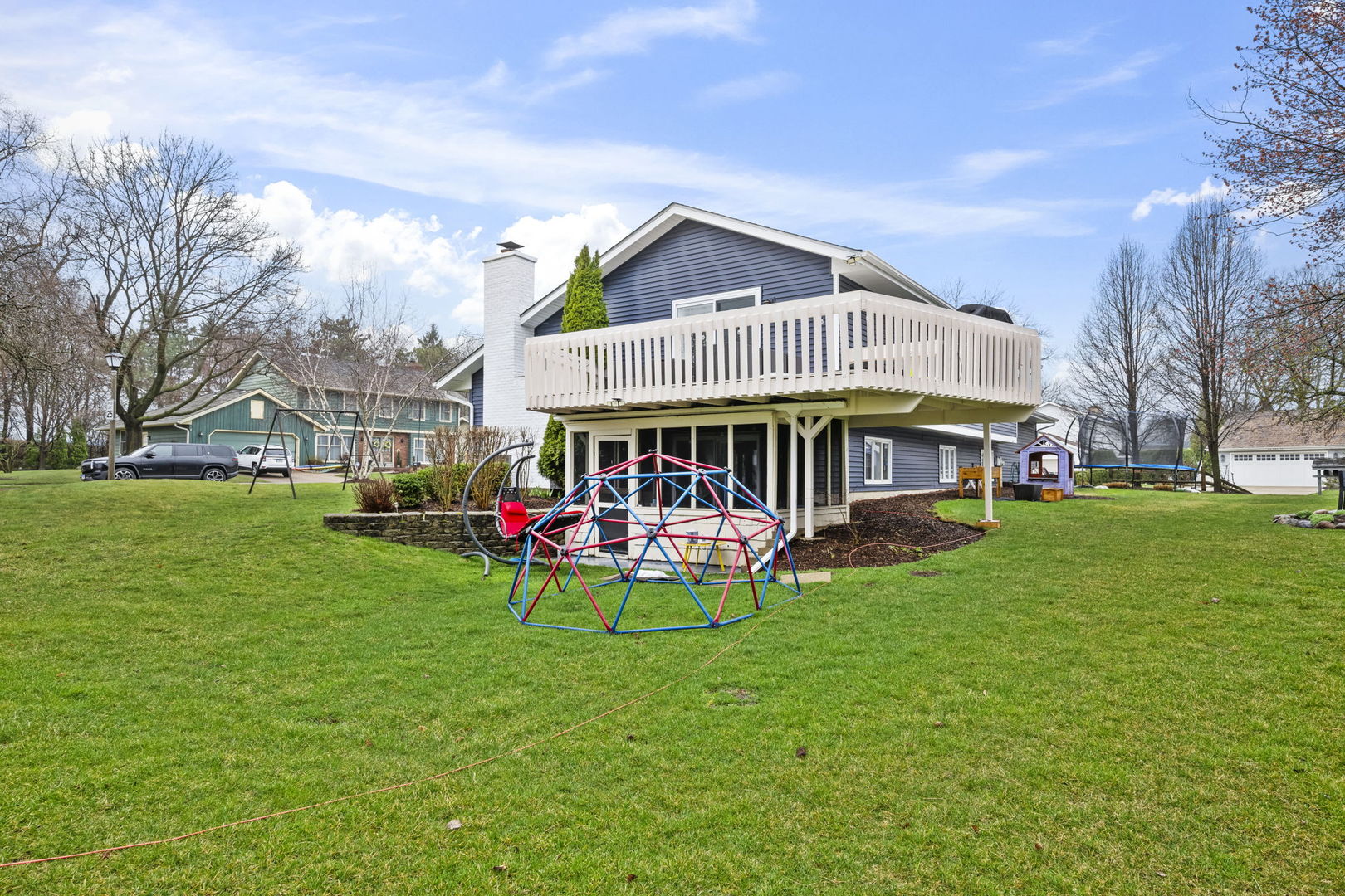 1120 Furlong Drive, Libertyville, IL 60048