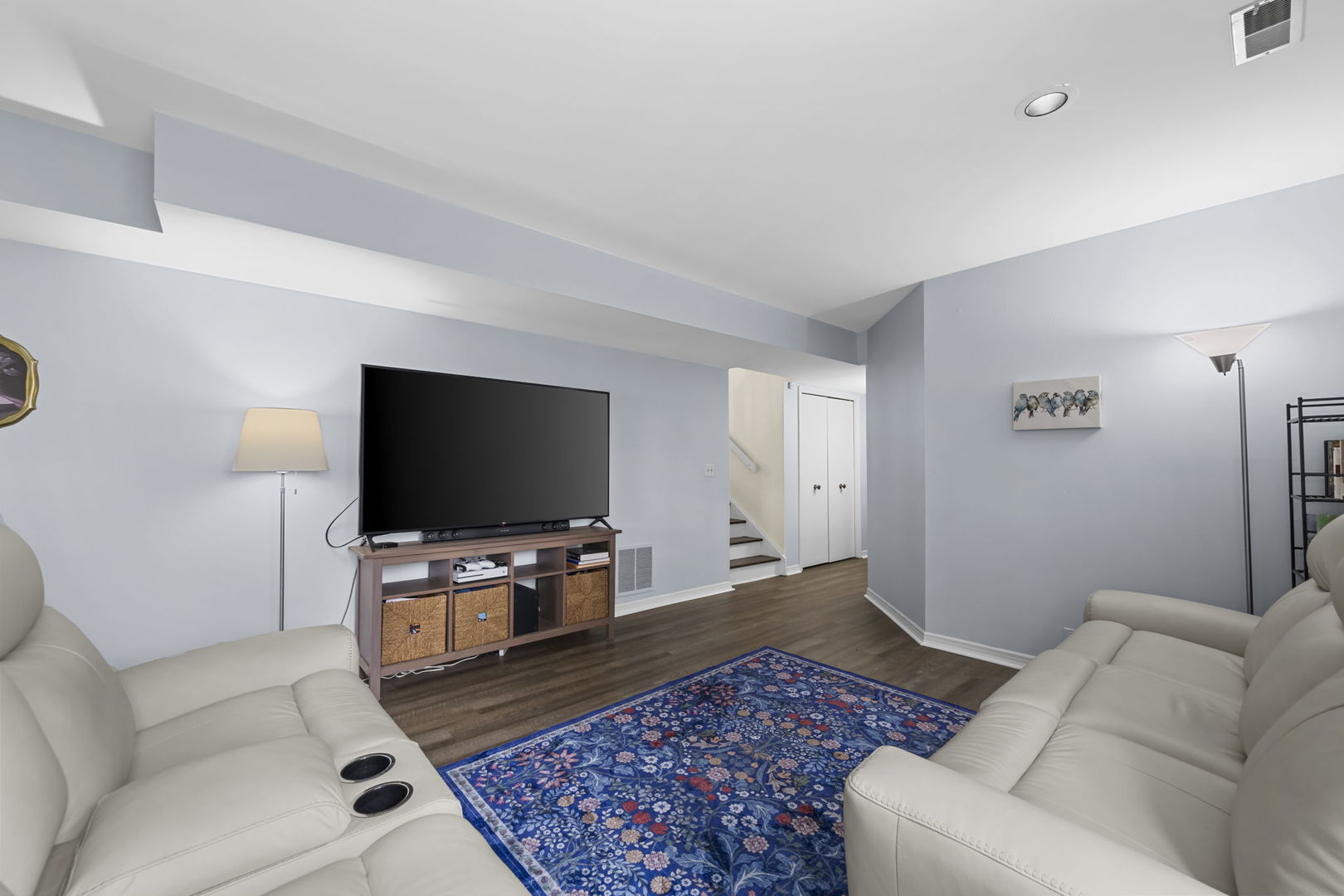 1120 Furlong Drive, Libertyville, IL 60048