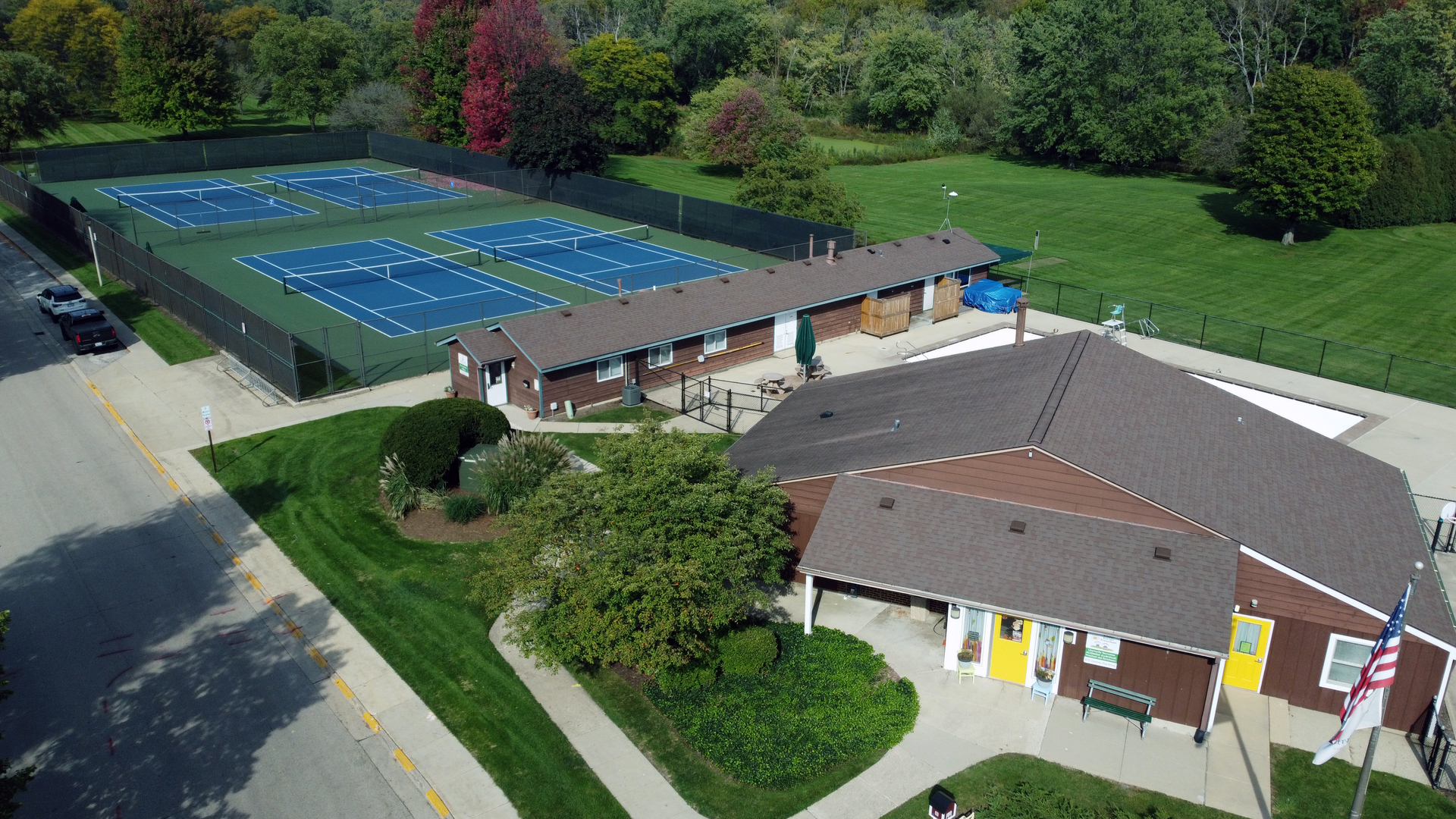 1120 Furlong Drive, Libertyville, IL 60048